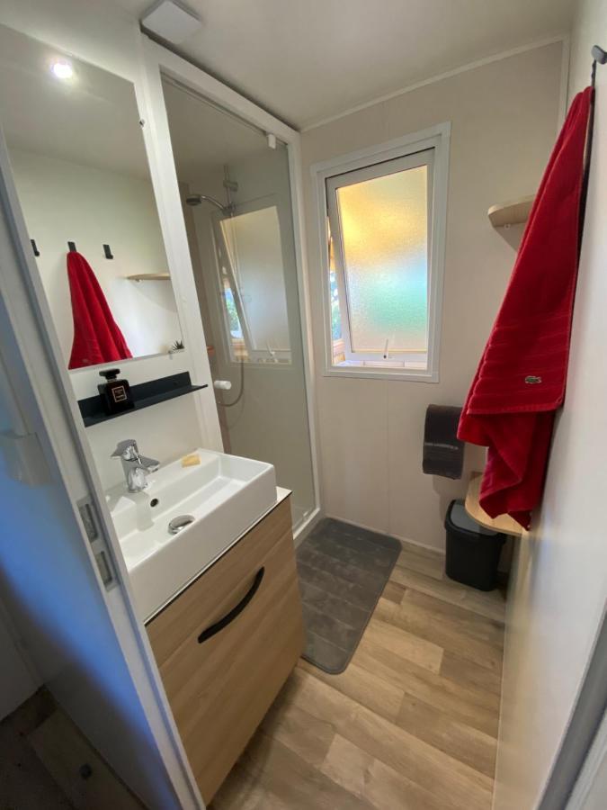 Mobil Home De Charme Frejus Exterior photo