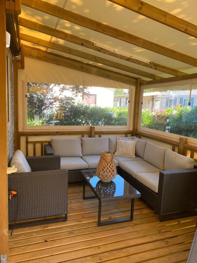 Mobil Home De Charme Frejus Exterior photo