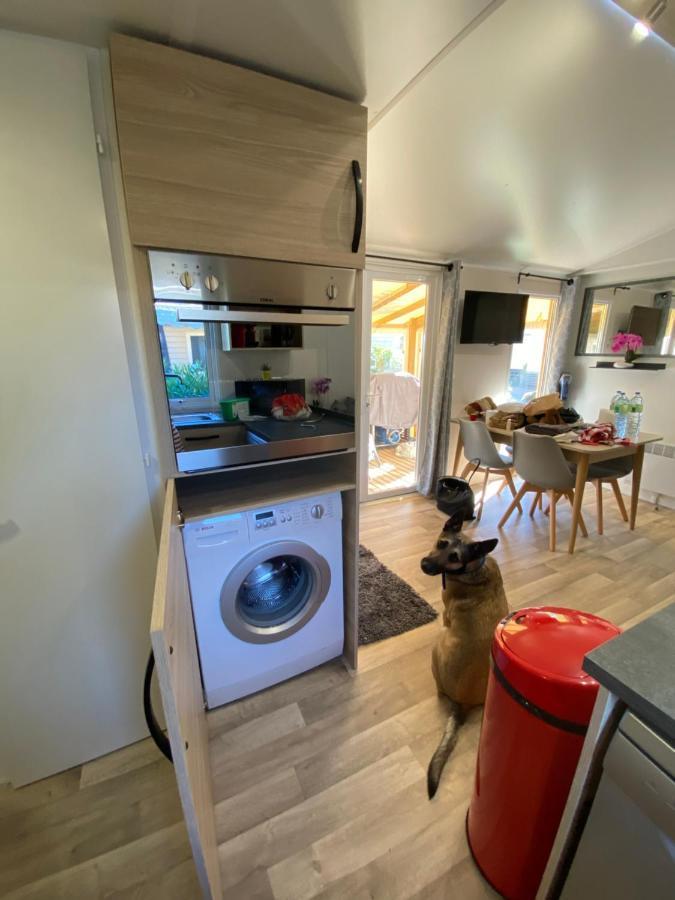 Mobil Home De Charme Frejus Exterior photo